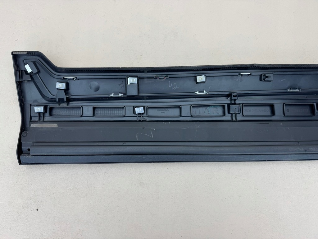 фото №13, Honda cr-v crv v 5 18r- молдинг двері права правий перед 75312-tla-a0-20