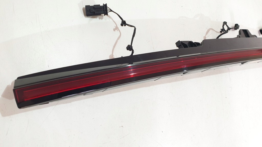 фото №5, Лампа задняя стоп накладка крышки polestar 2 32228372