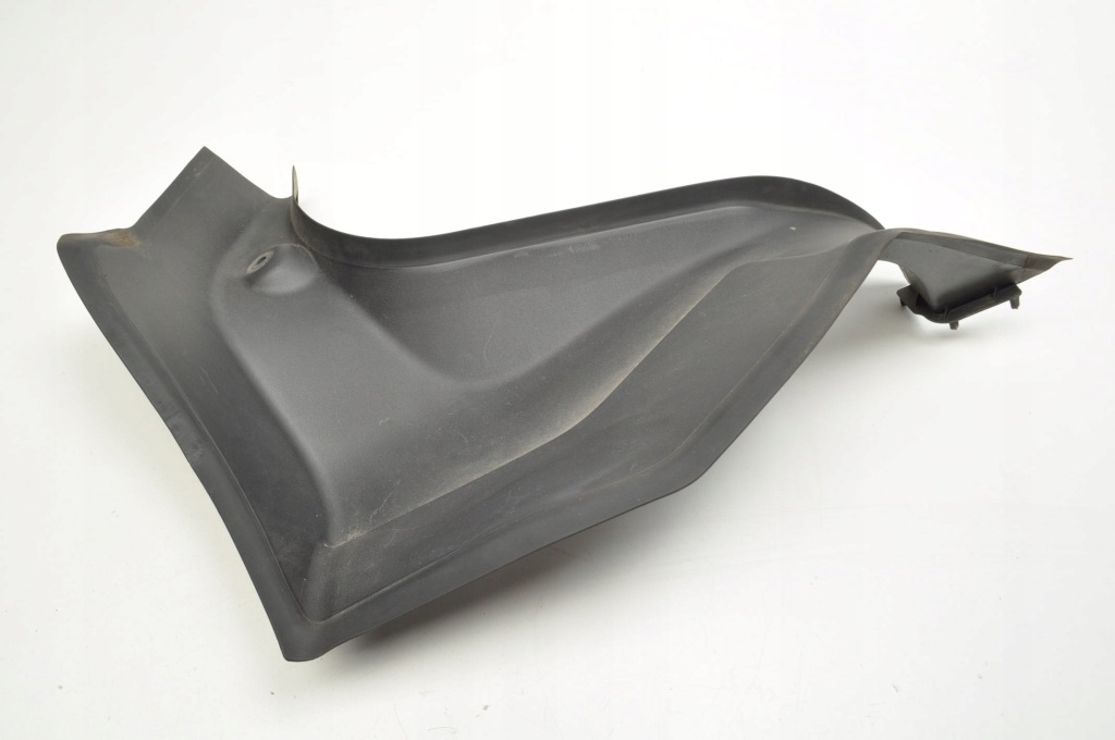фото №1, Левый пластик крышки багажника bmw 8 gran coupe g16, f93 7453777 4.4l