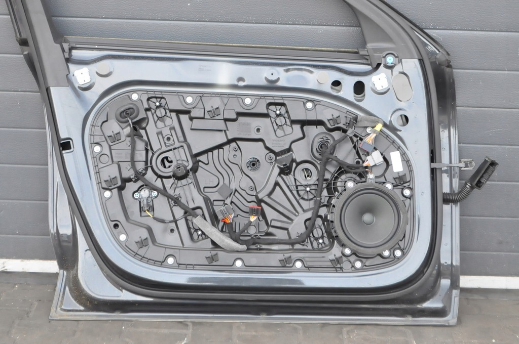 фото №9, Volvo s60 iii v60 ii дверь левый перед левая передние 492