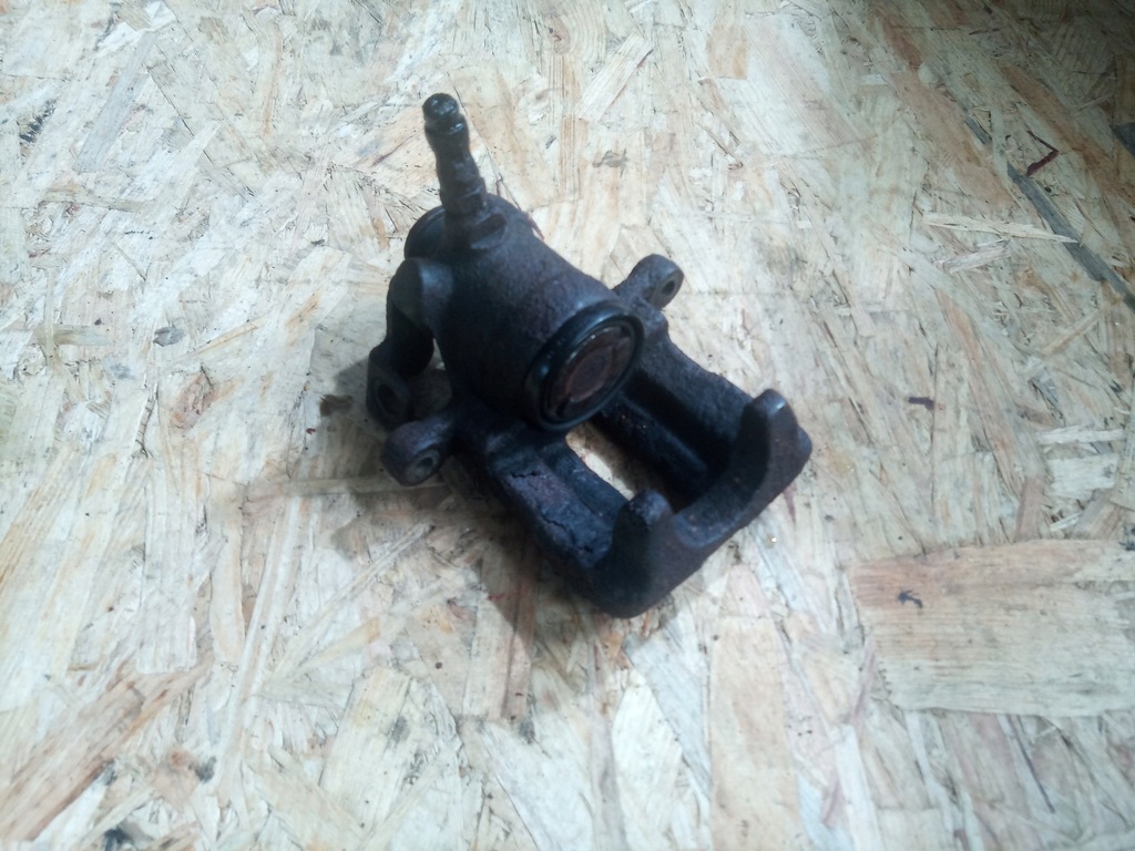 фото №7, Суппорт задняя левый vw golf iii 3 vento проверенный !