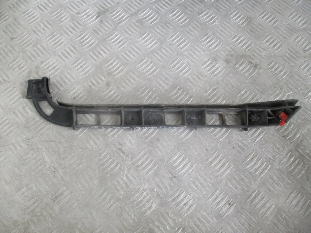 Купить Направляющая бампера правый задняя 24402936 opel vectra c 1.9 cdti 05-08 r.