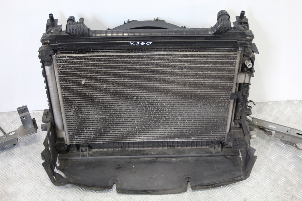 фото №4, Pas передний радиатор jaguar xf ii 2 x260