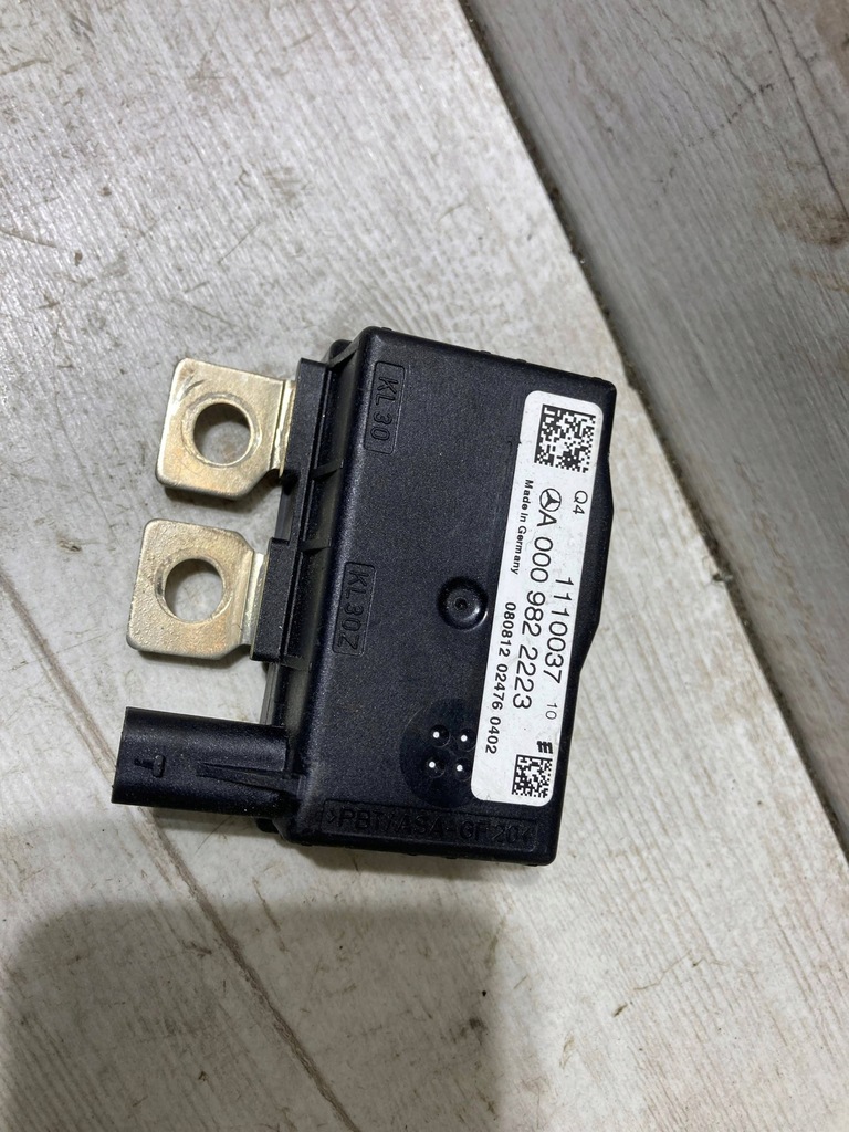 фото №1, Mercedes-benz e w212 2009 модуль аккумулятор