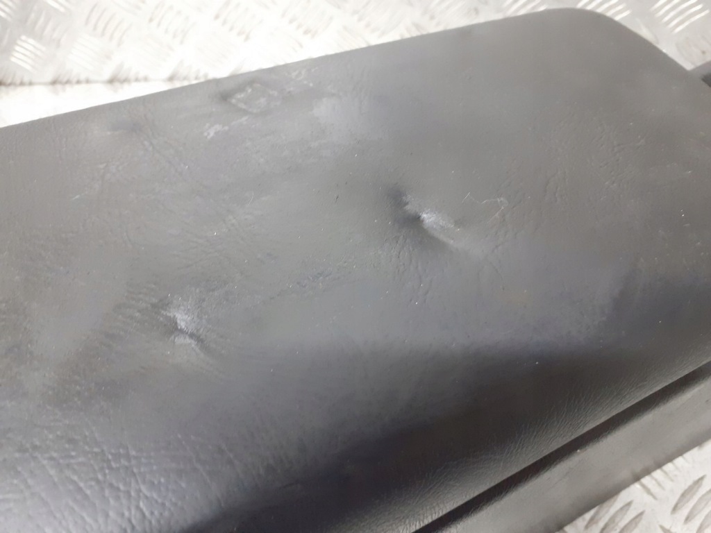 Підлокітник mercedes e 230 w210 в Україні