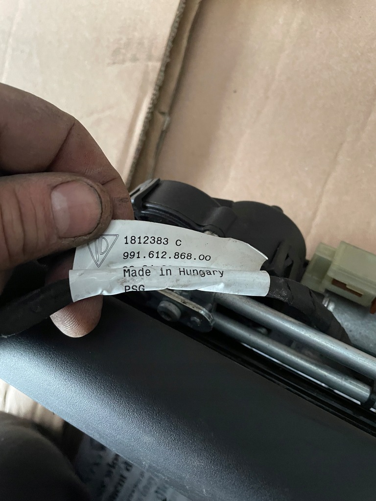 фото №5, Porsche 911 cabrio windschott 99156112503