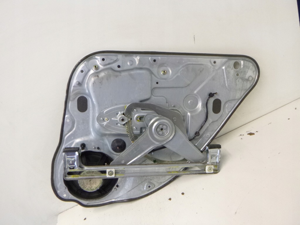 фото №1, Механизм окон задняя ford c-max 2005r.