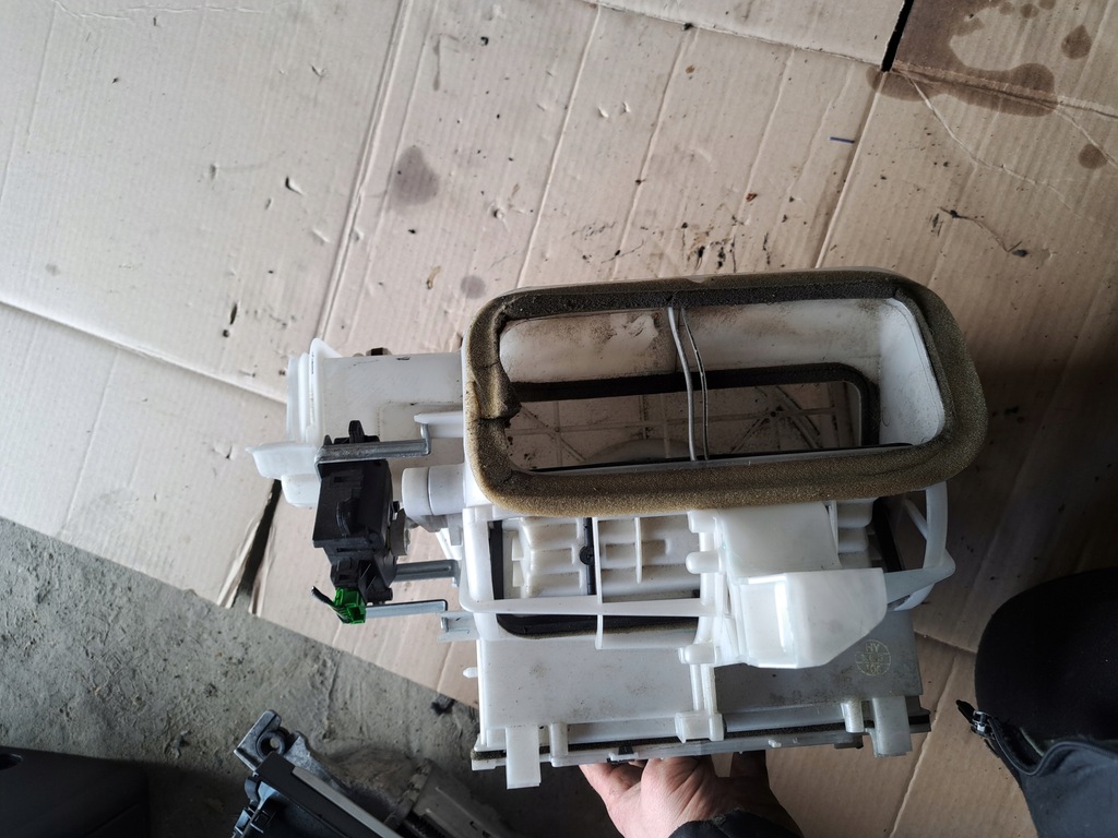 фото №6, Воздуходувка вентилятор отопитель subaru legacy iv 2.0 d 272700-0222