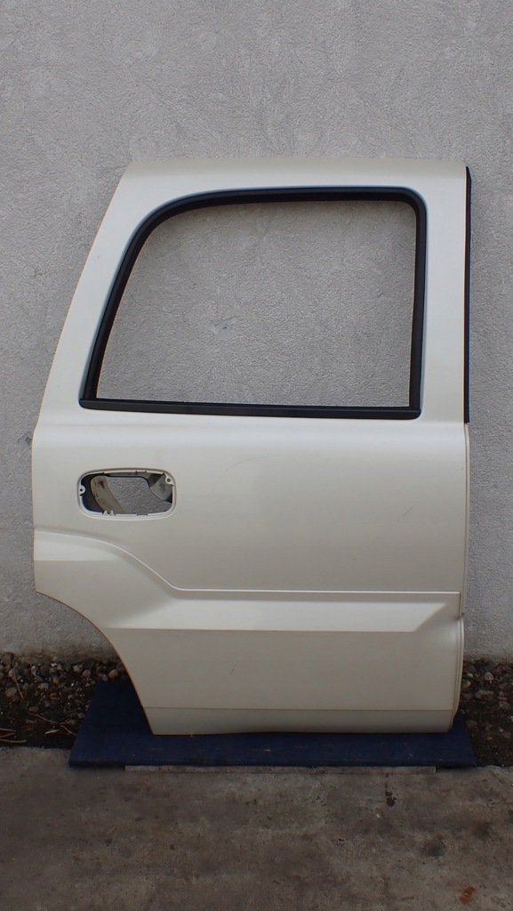 фото №1, Cadillac escalade 02-06r дверь задние правое