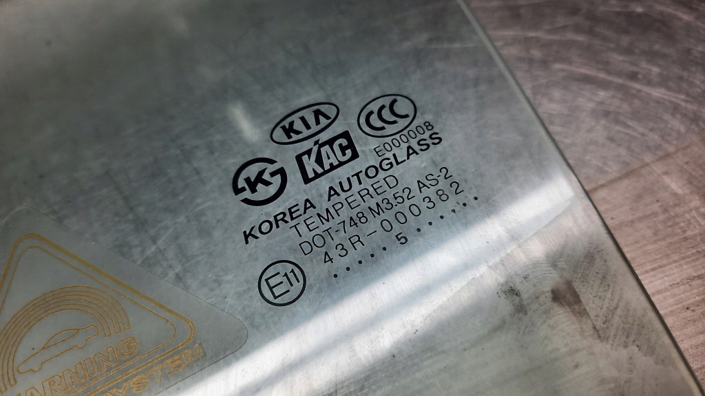 фото №2, Скло двері лівий перед kia sportage ii