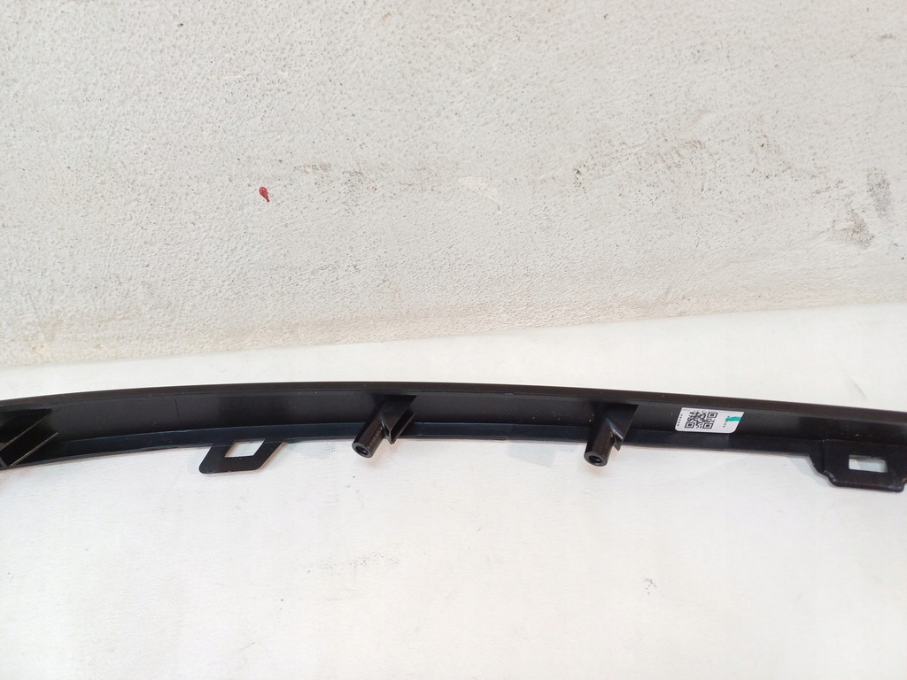 фото №11, Молдинг czarna бампера правий задня задня права jaguar i-pace 18-