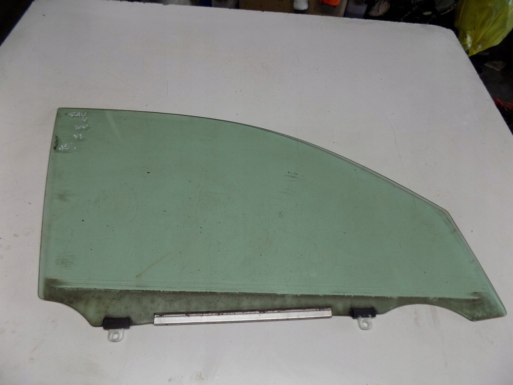 Купити Toyota rav4 iii рестайлінг  скло двері правий перед