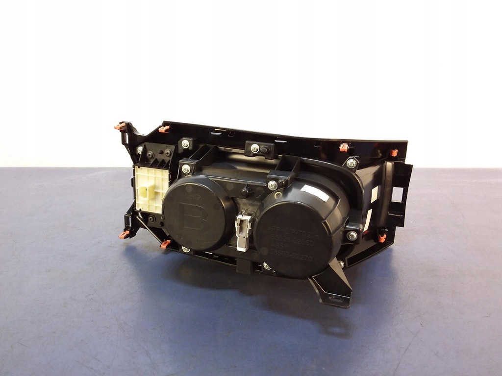 фото №4, Toyota corolla e21 защита туннель кронштейн na напитки