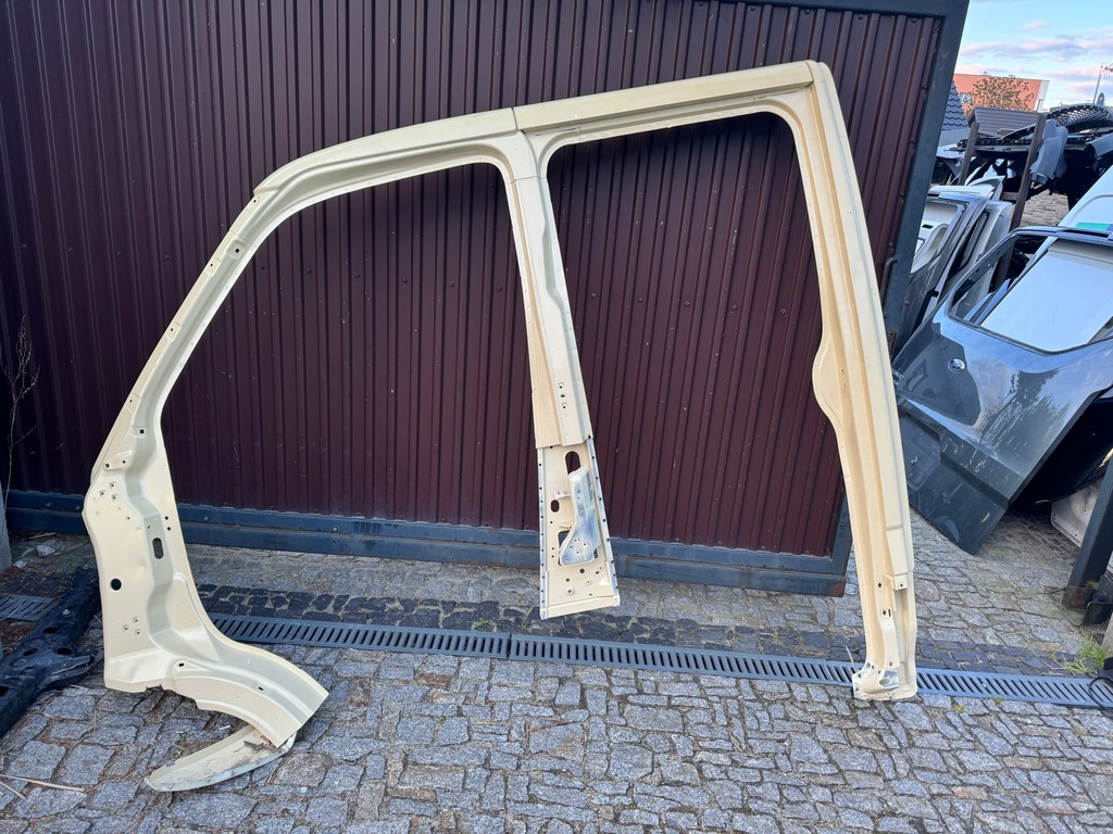 фото №1, Iveco daily vi 14- рама дверь блок двигателя левый оригинал 5801614921kz