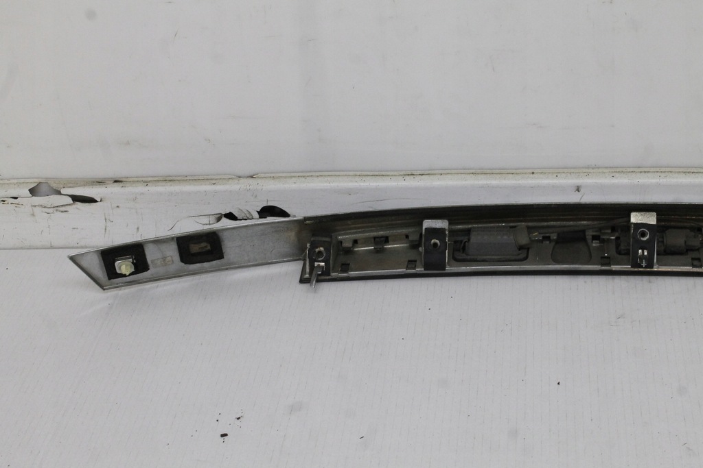 фото №8, Jaguar xf x250 sedan lift 11r- накладка молдинг ручка кришки багажника хром