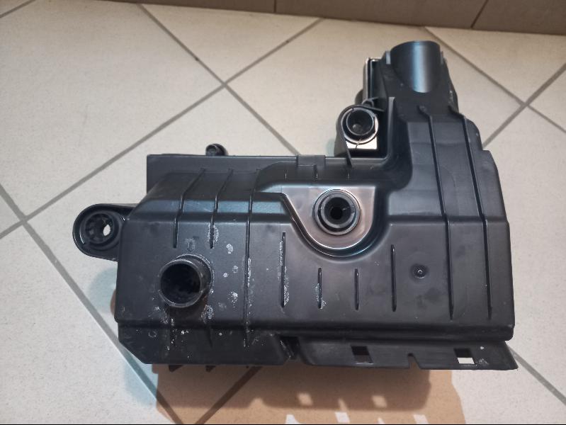 фото №7, Корпус фільтра повітря vw audi skoda 1.6 tdi 5q0