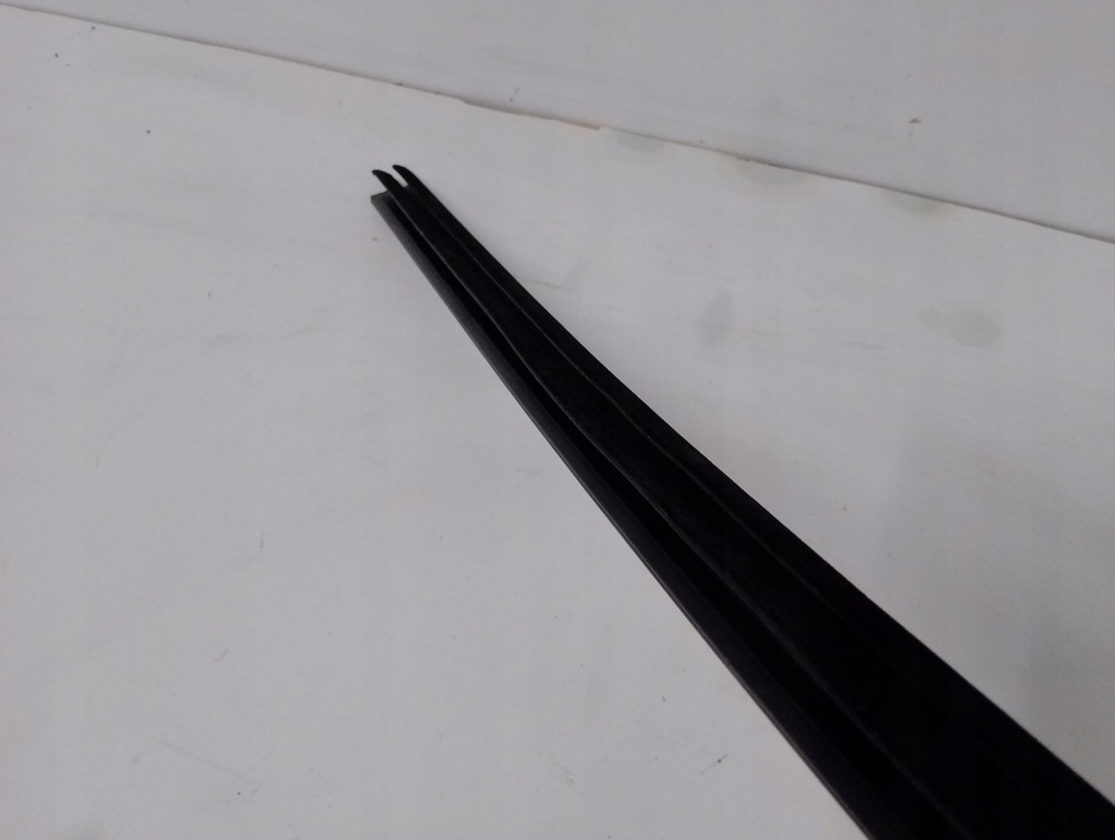 фото №5, Молдинг ущільнювач внутрішня правий перед citroen ds5