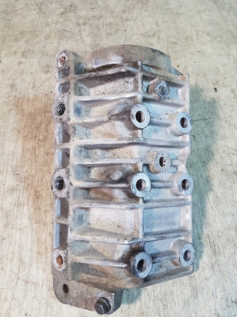 фото №1, Кронштейн кронштейн коробки renault safrane 3.0 v6