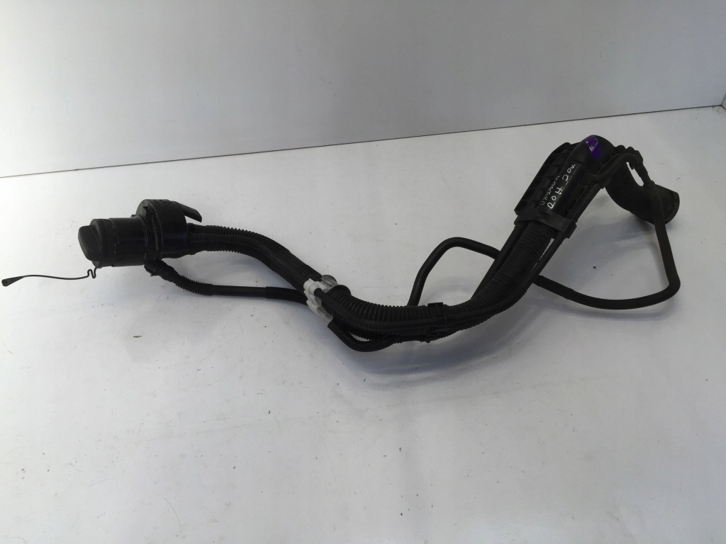 Купити Lexus ux 250h 2.0h труба заливної пального 77745-12110