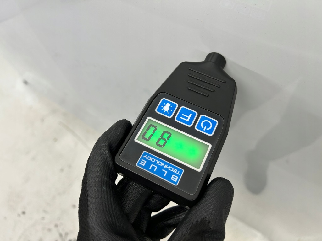 Opel insignia a капот z40r 2012r оригінал в Україні