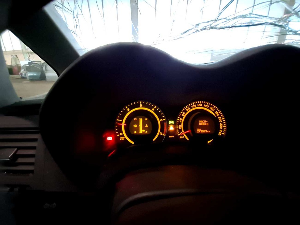 фото №8, Toyota auris двигатель крышка отопителя 2007 2.0l 0638001100 063800-1100