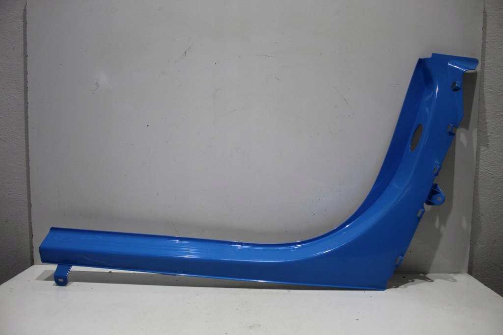 фото №1, Audi r8 4s левая обшивка стойка молдинг накладка