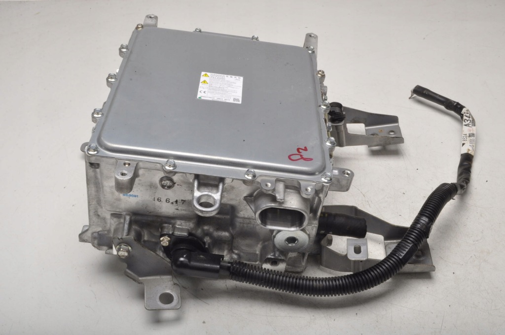 фото №1, Outlander iii преобразователь инвертор w005t70272