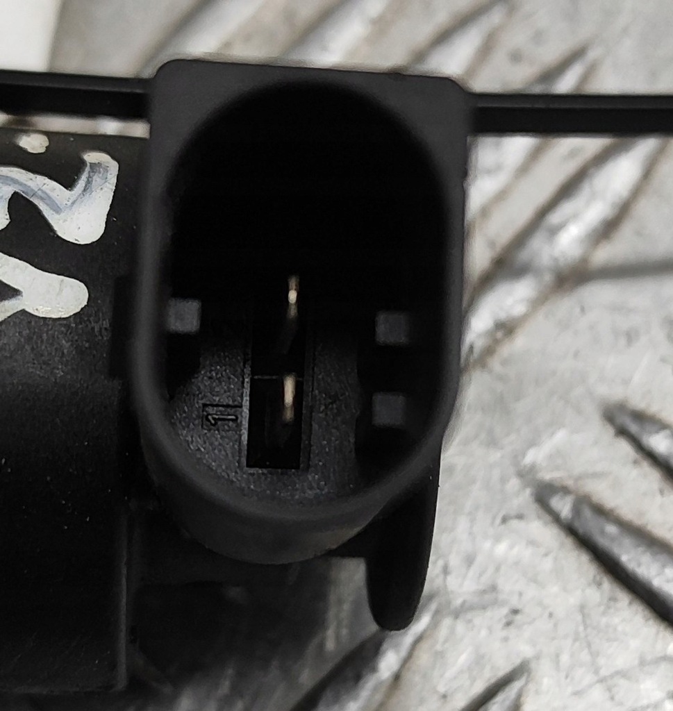 фото №7, Bmw 3 f30 f35 f31 2017 датчик давления топлива