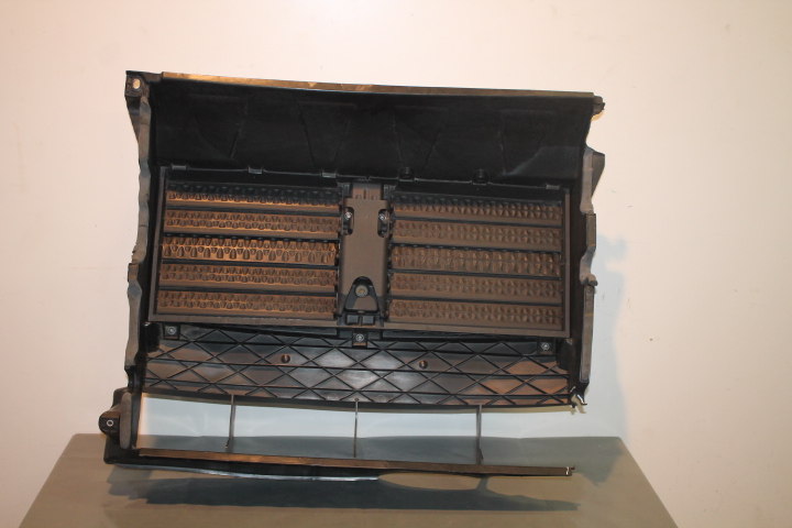 фото №7, Maserati levante 16- жалюзи, воздуховод воздуха