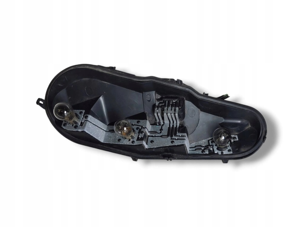 фото №4, Smart fortwo i 2002 задняя сторона правая вкладыш лампы задний