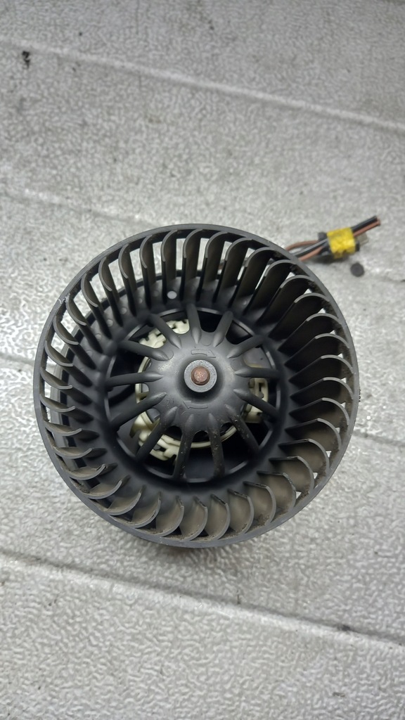 фото №1, Вентилятор отопителя citroen c3 02r hb