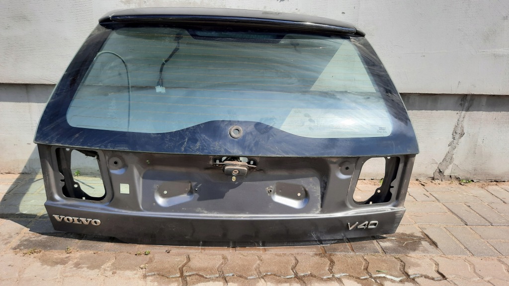 фото №1, Задня кришка багажника volvo v40 00-04r 347-22