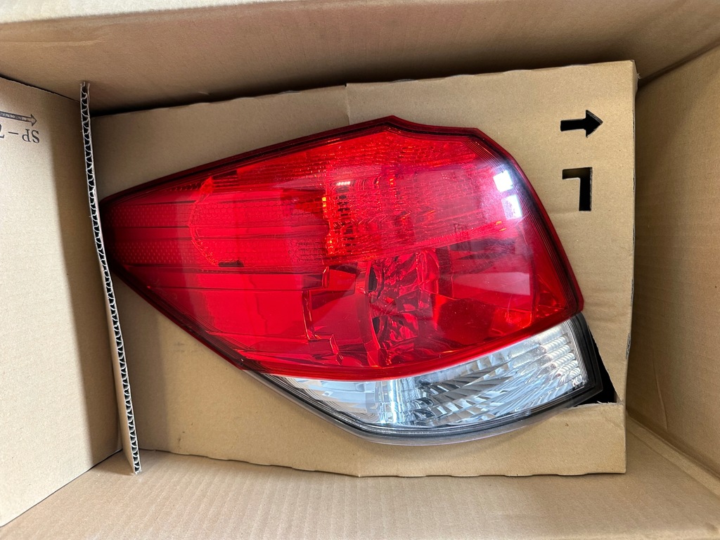 фото №1, Лампа левая задняя subaru legacy v kombi outback 09-