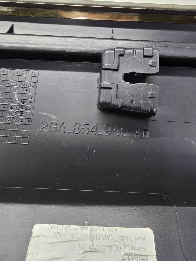 фото №3, Vw t-roc молдинг na двері перед права 2ga854940af