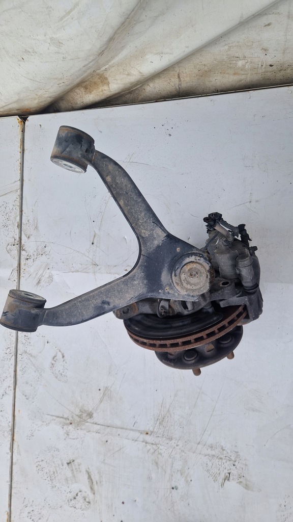 фото №1, Iveco daily 14- поворотный кулак перед рычаг