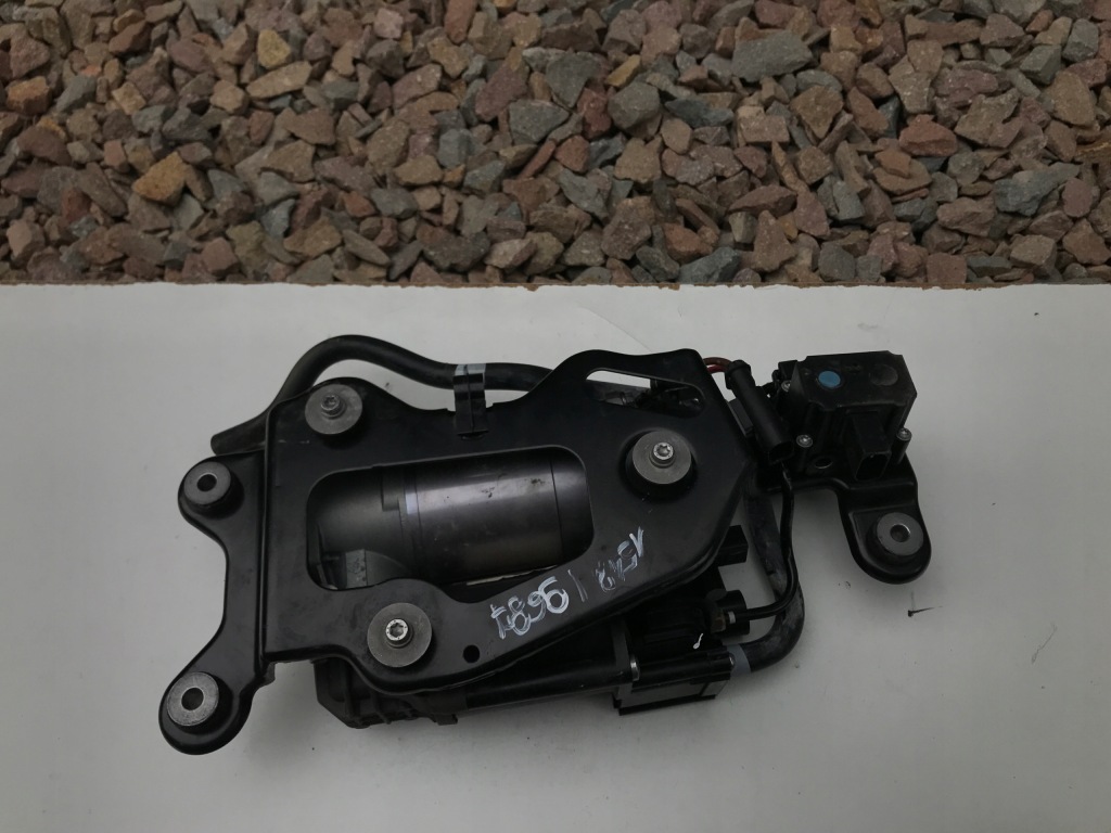 фото №1, Bmw x5 f15 f85 x6 f16 f86 компресор насос підвіска 14-18