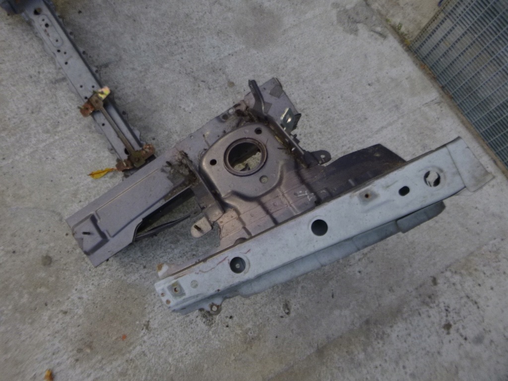 фото №5, Mazda mx-5 nc 06-14 балка pod радіатор чашка