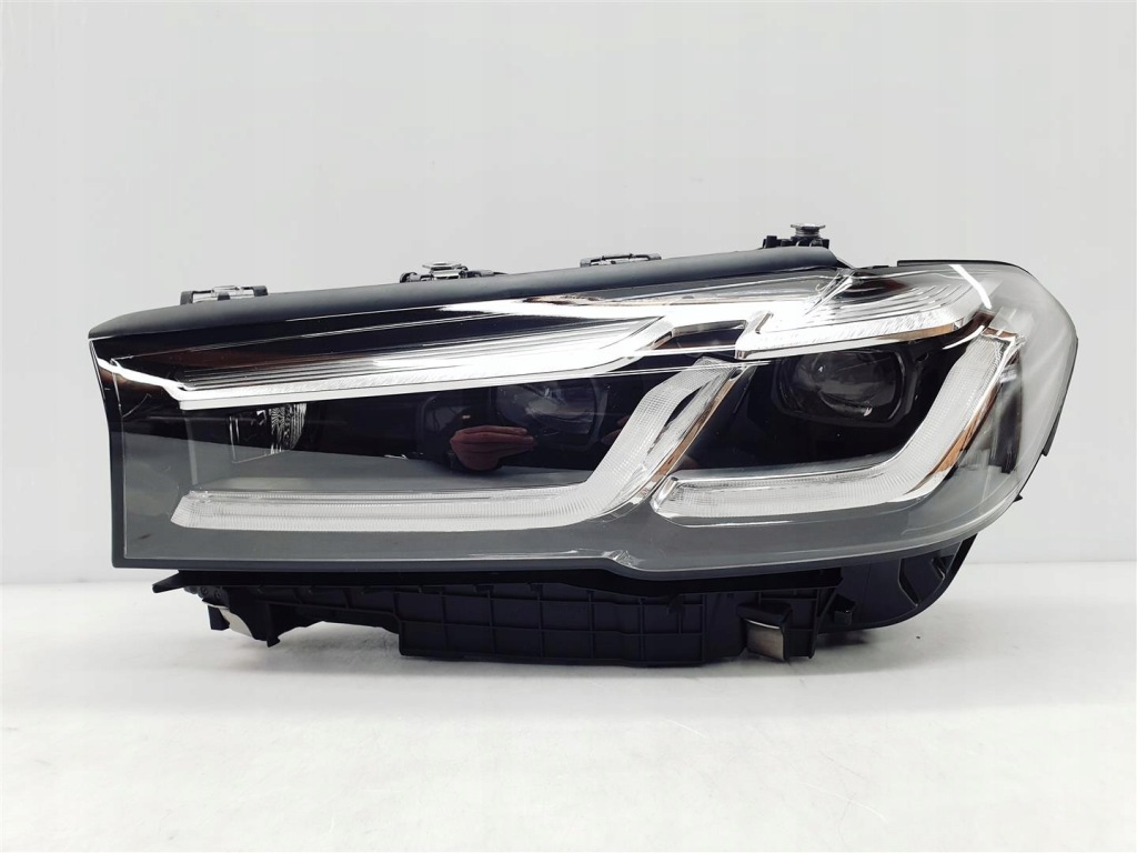 Купити Bmw 5 g30 g31 рестайлінг  lci 20r+ ліва лампа перед full led адаптивний європа !!!