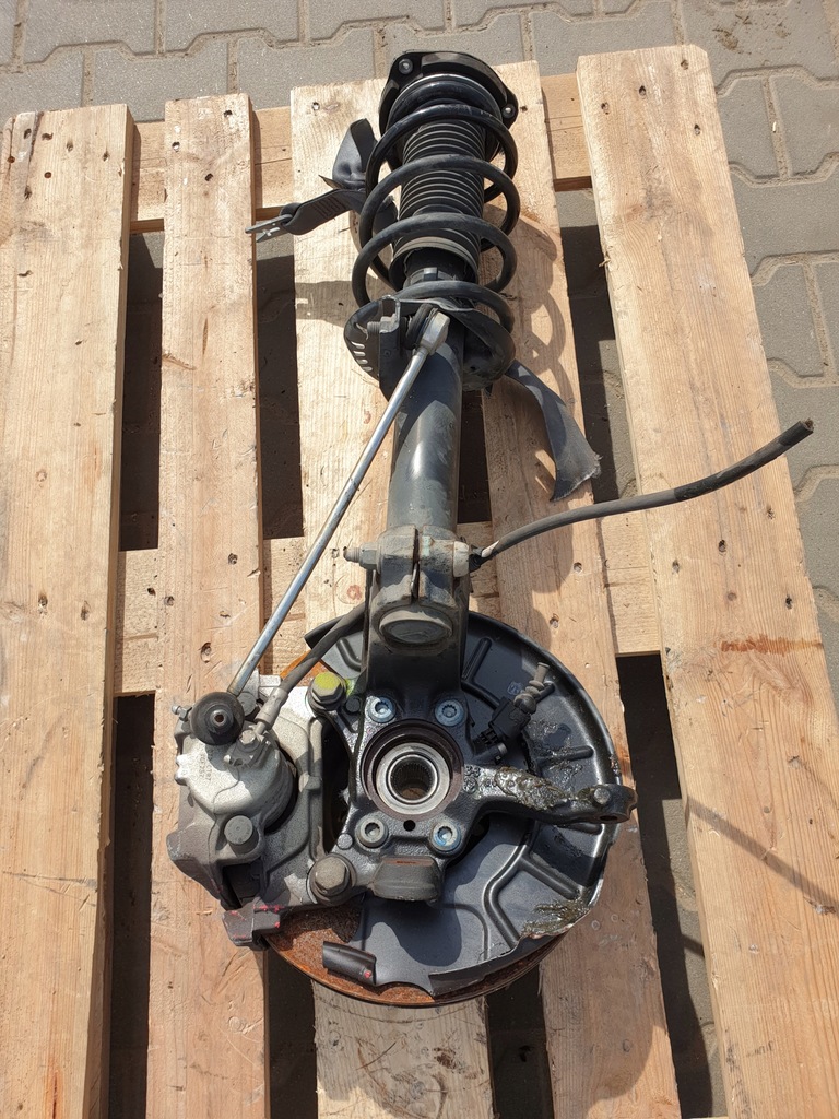 фото №5, Audi q3 8u поворотний кулак правий перед амортизаторна стійка