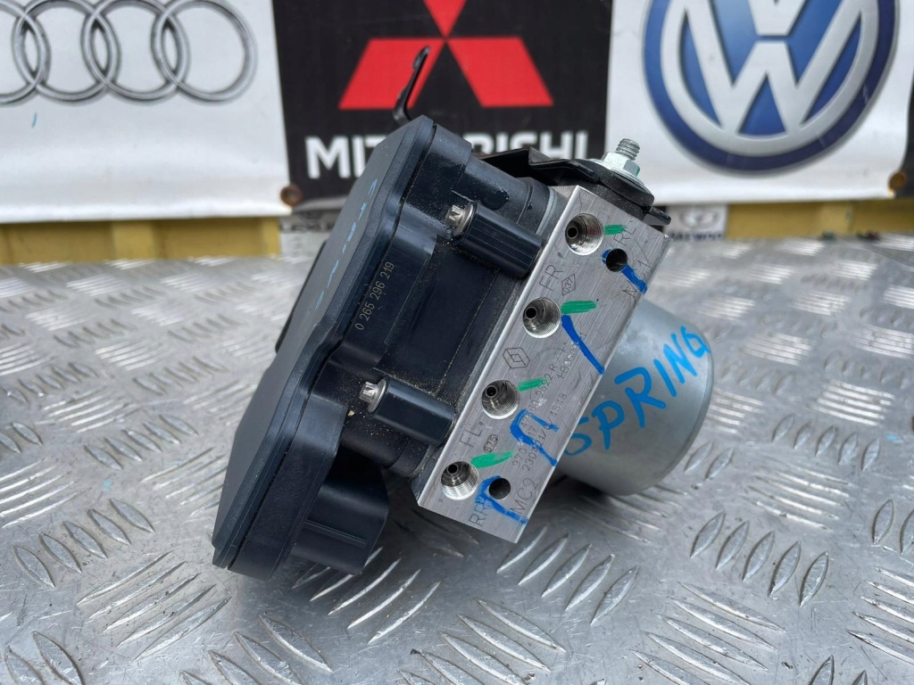 фото №1, Dacia spring насос abs jak nowa 476602522r