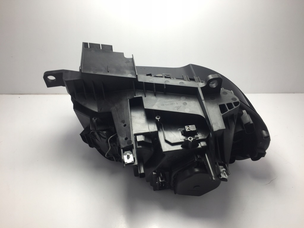 фото №9, Bmw x3 e83 lift lci лампа ліва перед bi ксенон nowa rl 3418385