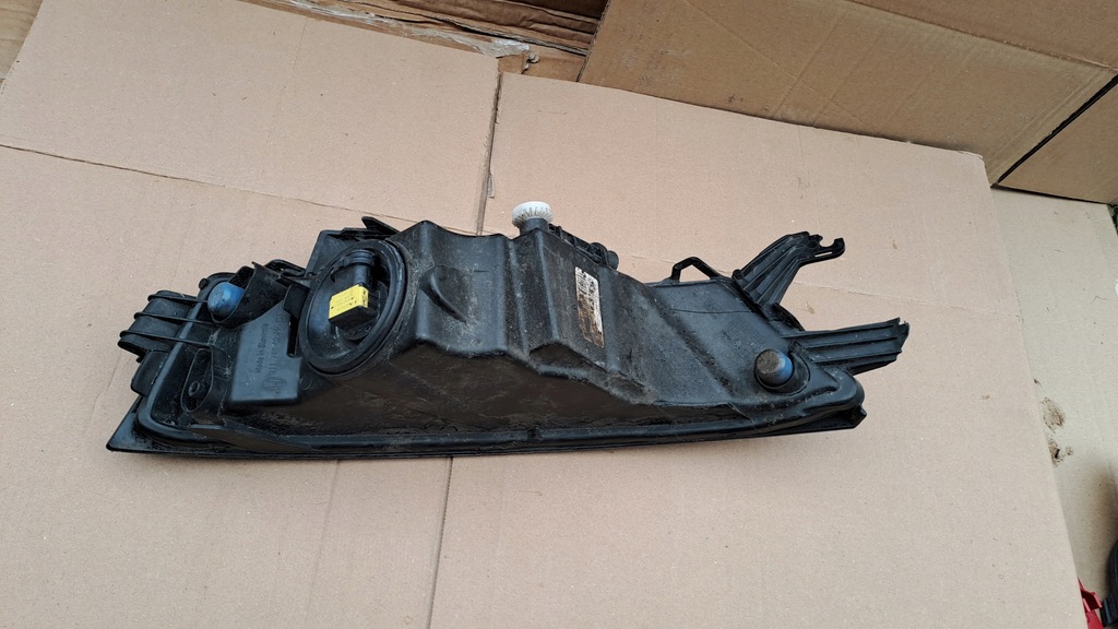 фото №6, Skoda rapid lift 2017-- правый противотуманная фара 5ja941700d