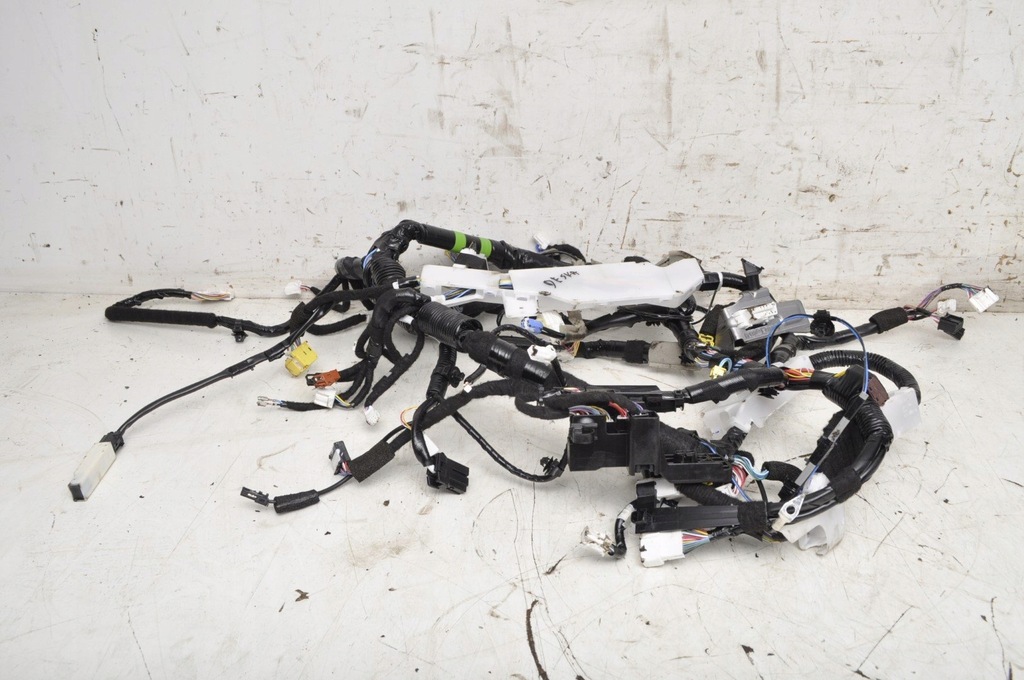 фото №9, Mazda cx-30 джгут електропроводка панелі панель приладів dst8-67-030b 21r