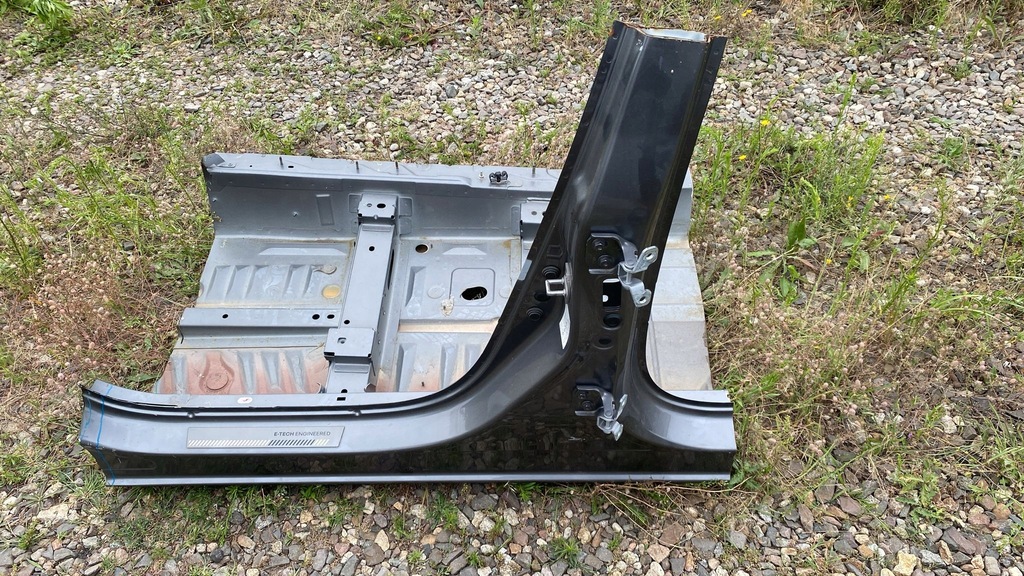 фото №1, Лівий поріг renault arkana