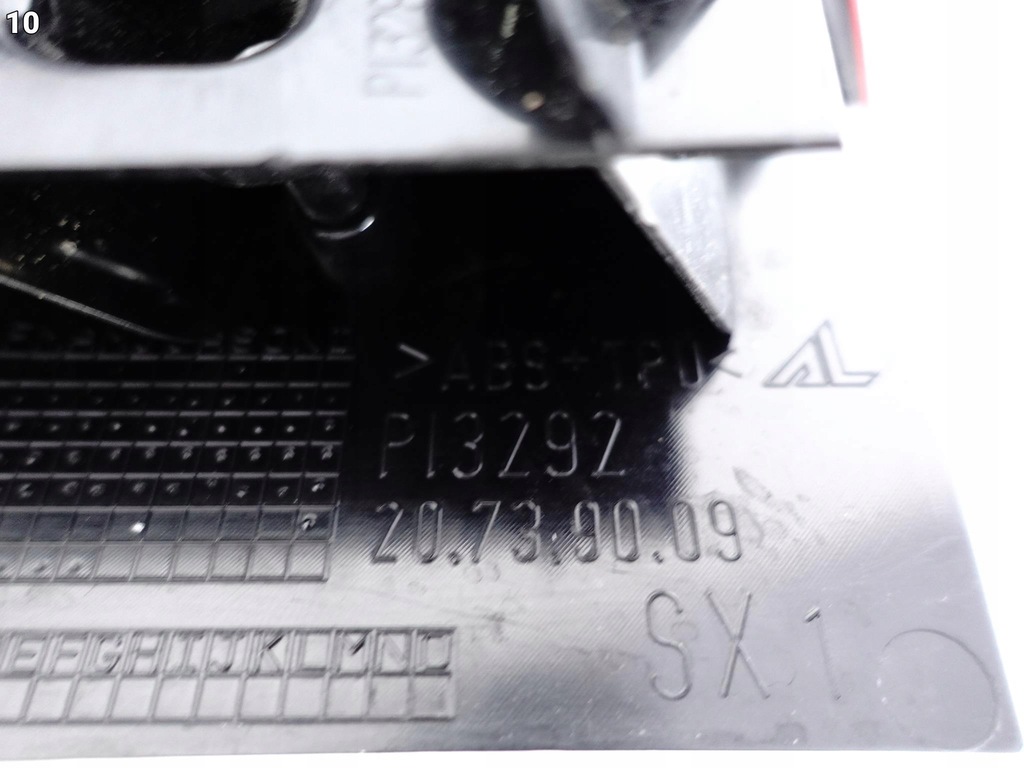 фото №11, Mercedes gla x156 17-19 lift mopf лампа led ліва задня eu