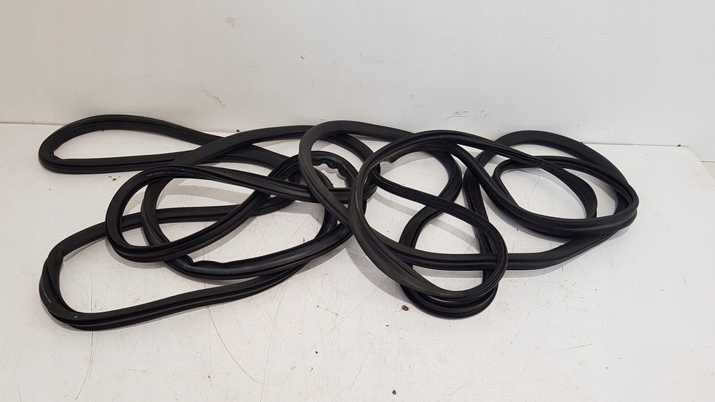 фото №1, Peugeot 508 ii sw kombi прокладка дверь правый правая задняя