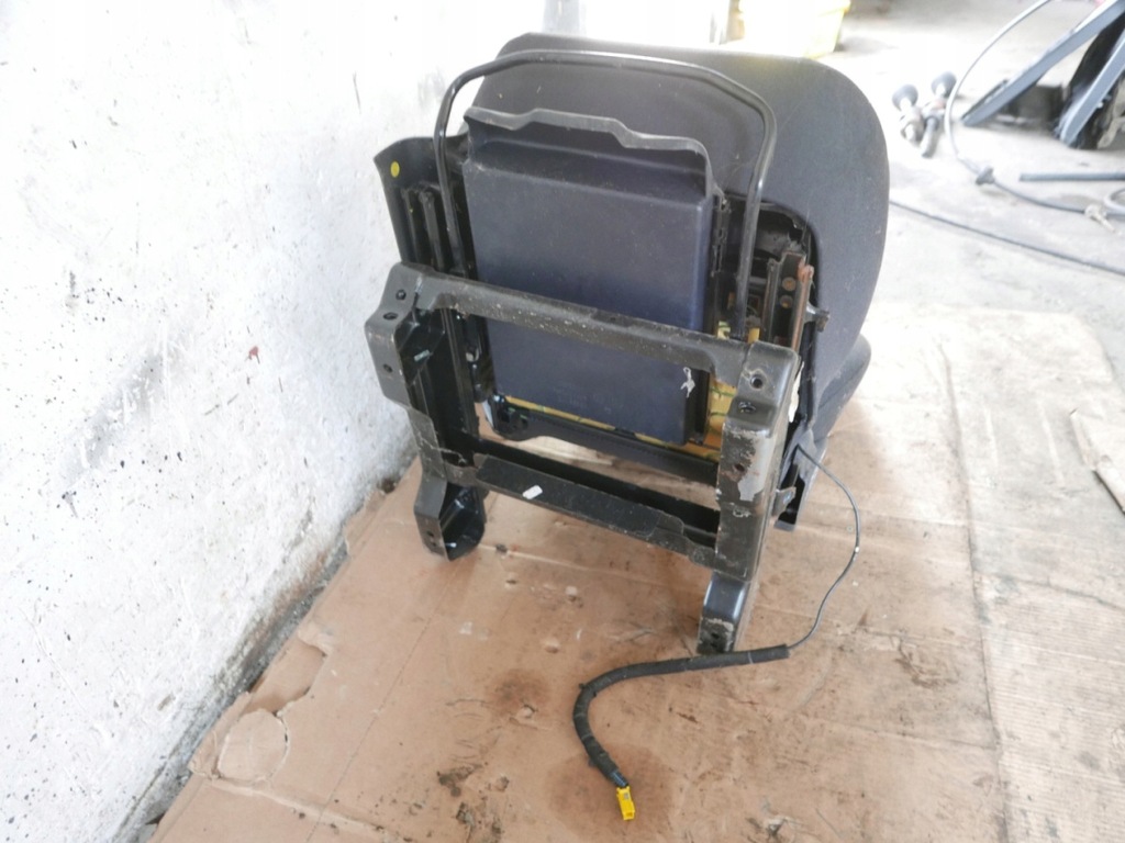 фото №9, Сидіння пасажира правий перед opel meriva a i 03-05