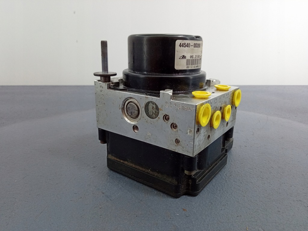 фото №4, Toyota yaris iii 1.5 vvti насос abs 44540-0d280