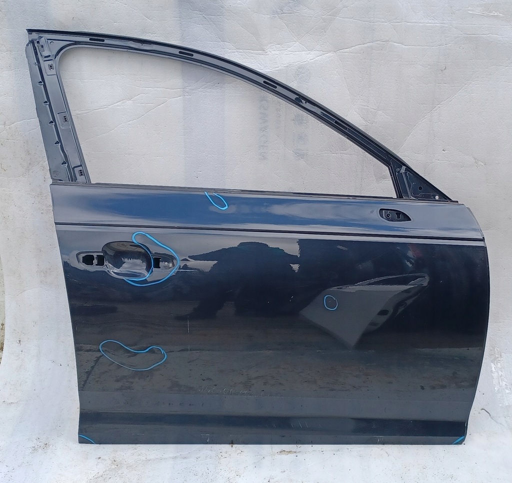 фото №1, Audi a4 b9 15-19 дверь правое перед передние