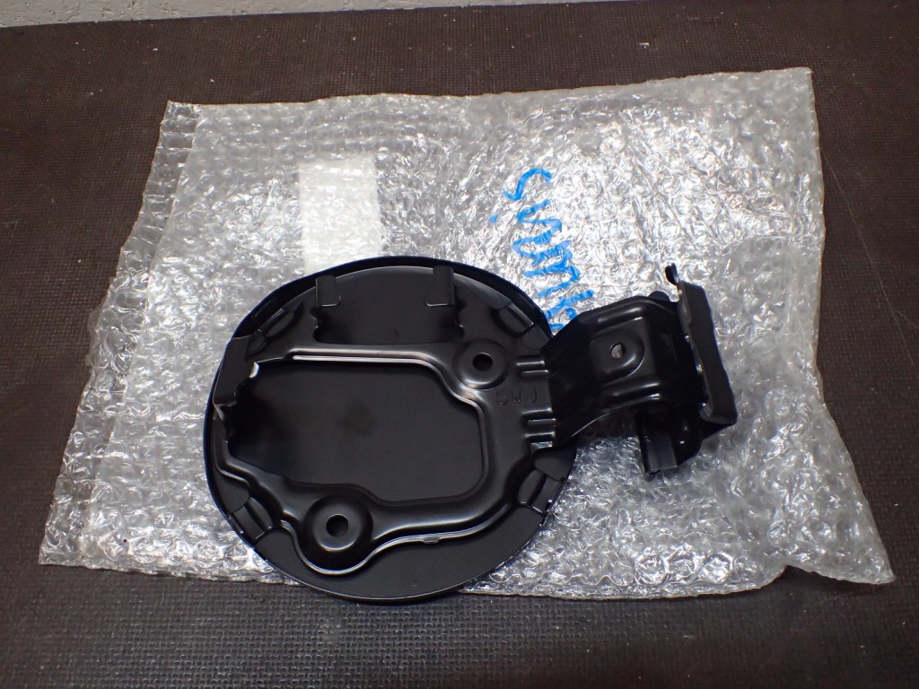 фото №2, Кришка заливної пального toyota auris avensis